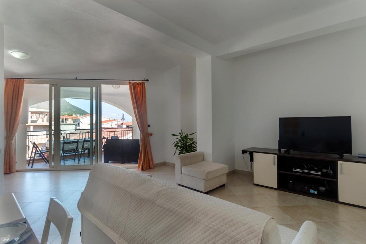 Royal Suite Apartment Кала-Гононе Экстерьер фото